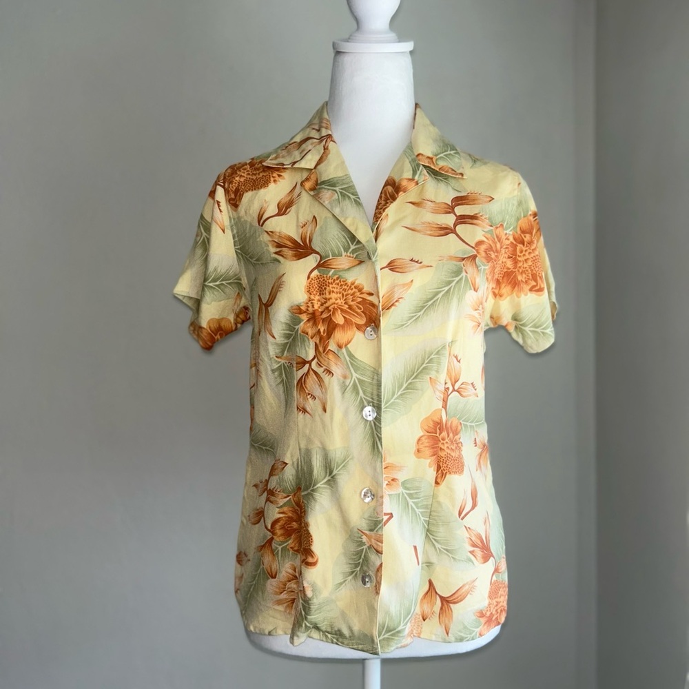 Tommy Bahama Multicolored Short Sleeve Button Down Shirt 100% silk